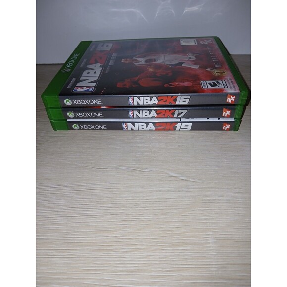 Lot Of 3 Xbox One NBA 2k16 2k17 & 2k19 Games Includes Fold Out Cardboard Poster - Picture 3 of 16